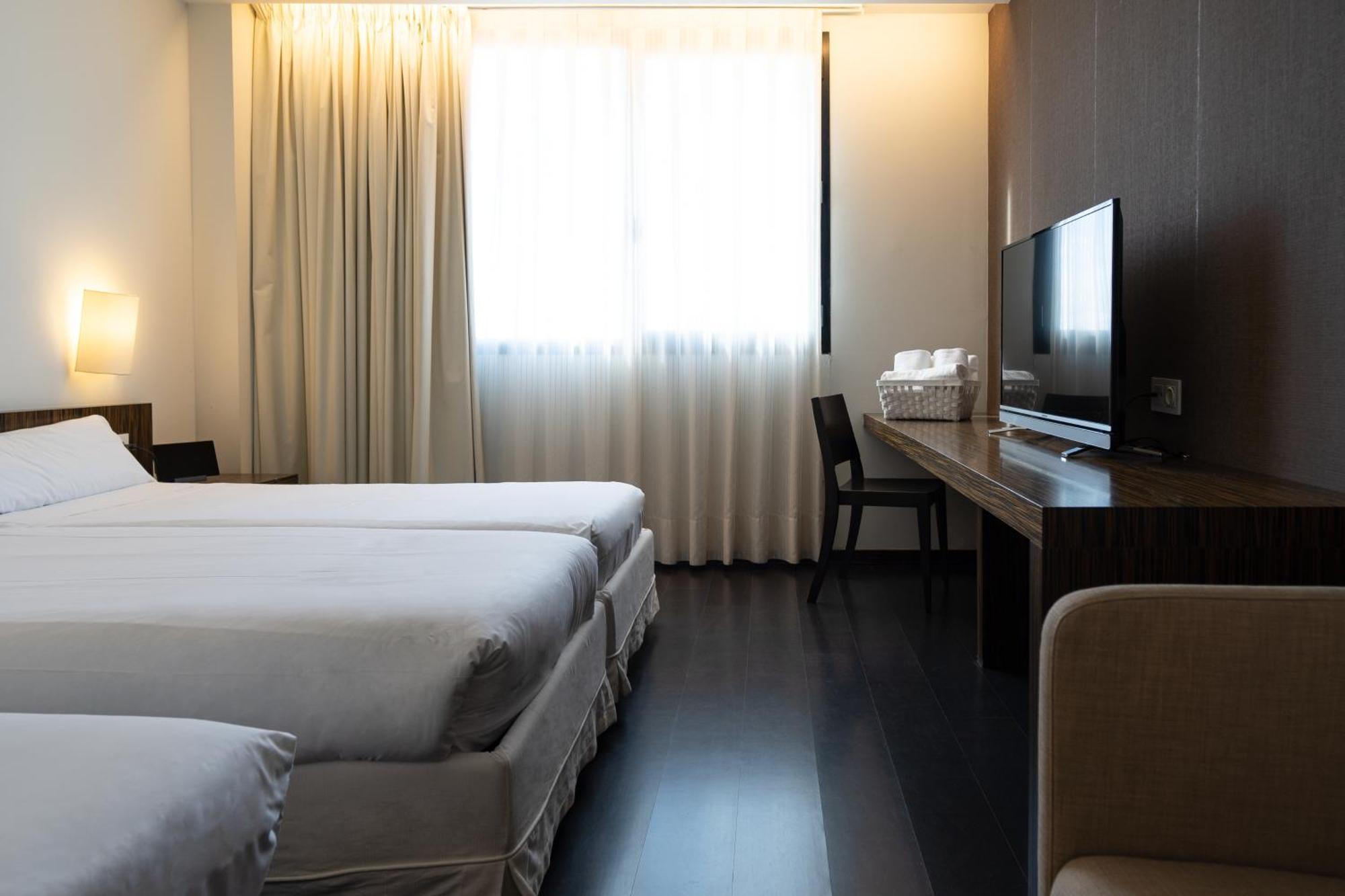 Eth Rioja Hotel Haro Ngoại thất bức ảnh